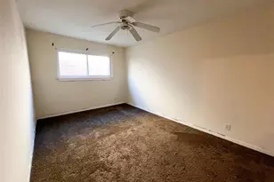 1808 Dolphin Dr, Seabrook, TX 77586 - Photo 6