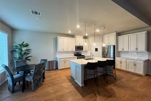 8326 Oakland Hts Ln, Richmond, TX 77407 - Photo 4