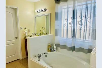 12431 Heritage Grove Drive, Houston, TX 77066 - Photo 12
