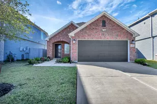 6419 Purple Wreath Way, Katy, TX 77449 - Photo 2