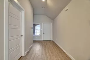 6419 Purple Wreath Way, Katy, TX 77449 - Photo 4