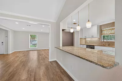 8530 Roos Road, Houston, TX 77036 - Photo 26