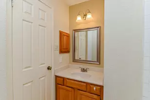 3410 Streamside Ln, Sugar Land, TX 77479 - Photo 44
