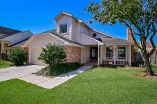 3410 Streamside Ln, Sugar Land, TX 77479 - Photo 4