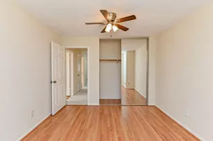 3410 Streamside Ln, Sugar Land, TX 77479 - Photo 46
