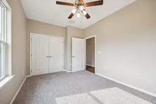 531 N Lake Dr, Holiday Lakes, TX 77515 - Photo 6