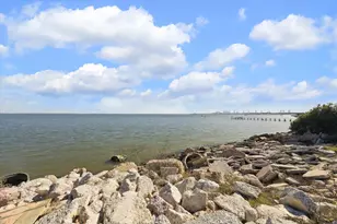 212 N Forrest Ave, La Porte, TX 77571 - Photo 42