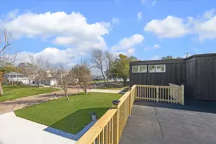 212 N Forrest Ave, La Porte, TX 77571 - Photo 38