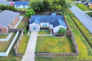 10209 Cathedral Dr, Houston, TX 77051 - Photo 10