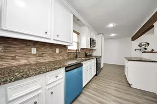 10209 Cathedral Dr, Houston, TX 77051 - Photo 22