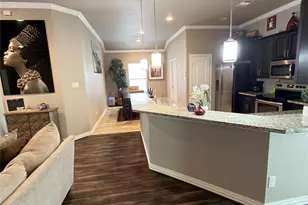 8150 Sharondale Dr, Houston, TX 77033 - Photo 18