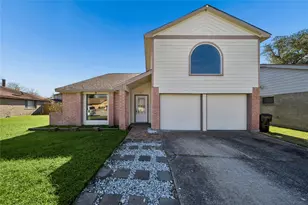 3311 Walhalla Dr, Houston, TX 77066 - Photo 1