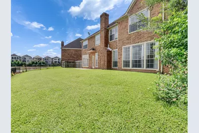 1127 Gloria Court, Sugar Land, TX 77478 - Photo 34