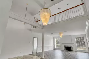 1127 Gloria Ct, Sugar Land, TX 77478 - Photo 16