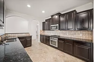 7 E Deer River Circle, Spring, TX 77389 - Photo 12