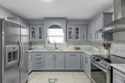 19096 County Road 669F, Alvin, TX 77511 - Photo 8