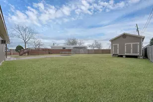 19096 County Rd 669F, Alvin, TX 77511 - Photo 26