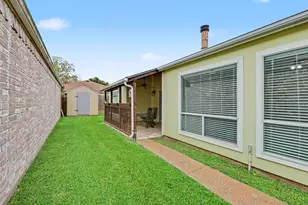 16147 New Field Dr, Houston, TX 77082 - Photo 16