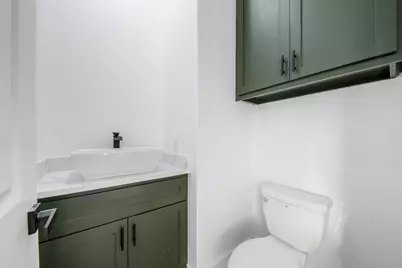 1304 Duff Lane, Houston, TX 77022 - Photo 4