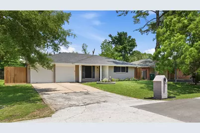 8526 Cedel Drive, Houston, TX 77055 - Photo 4