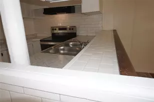 10970 Maywood St, Willis, TX 77318 - Photo 12
