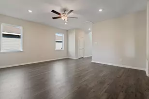 16470 Honeysuckle Hill Dr, Conroe, TX 77303 - Photo 4