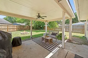 20010 Crazy Horse Circle Dr, Katy, TX 77449 - Photo 26