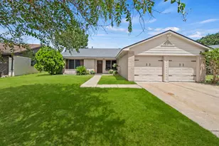 20010 Crazy Horse Circle Dr, Katy, TX 77449 - Photo 2