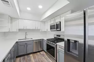 2220 Shadowdale Dr, Houston, TX 77043 - Photo 12