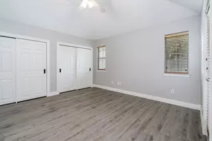 606 S Pine St, Tomball, TX 77375 - Photo 18