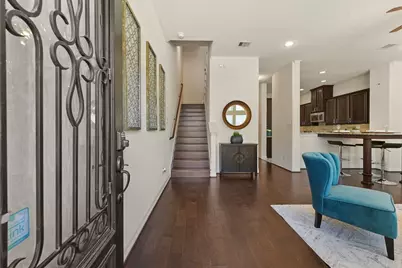 26 W Oaks Drive, Houston, TX 77058 - Photo 4