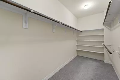 26 W Oaks Drive, Houston, TX 77058 - Photo 16