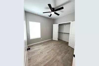 8006 Bowen Street #A, Houston, TX 77051 - Photo 12