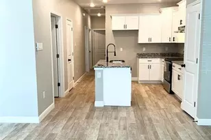 8006 Bowen St, Houston, TX 77051 - Photo 4