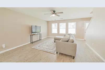16726 Warbler Drive, Conroe, TX 77385 - Photo 6