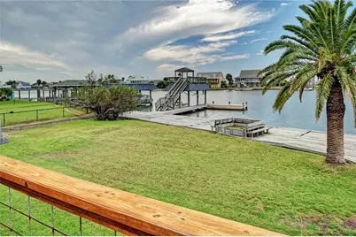 1219 Pilot Lane, Galveston, TX 77554 - Photo 12