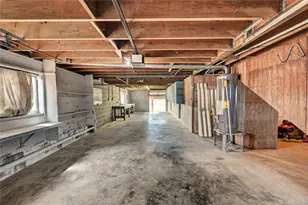 1219 Pilot Ln, Galveston, TX 77554 - Photo 36