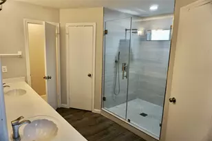 1707 Valley Vista Dr, Houston, TX 77077 - Photo 10