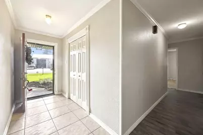 25 Stradford, Orange, TX 77632 - Photo 4