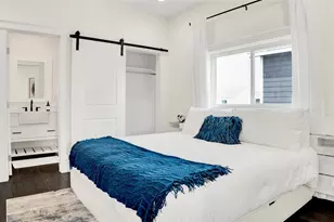 1069 Sunset Circle W, Crystal Beach, TX 77650 - Photo 50