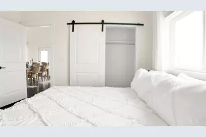 1069 Sunset Circle W, Crystal Beach, TX 77650 - Photo 34