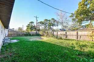 9534 Kerrwood Ln, Houston, TX 77080 - Photo 20