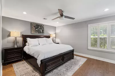 9605 Cedardale Drive, Houston, TX 77055 - Photo 16