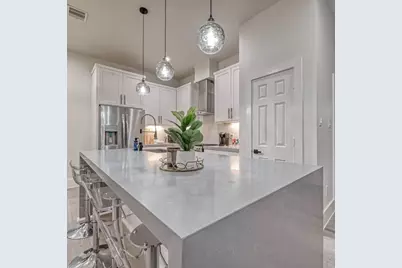 5606 Canal Street, Houston, TX 77011 - Photo 1