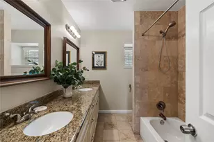 2302 Willowby Dr, Houston, TX 77008 - Photo 18