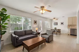 2302 Willowby Dr, Houston, TX 77008 - Photo 8