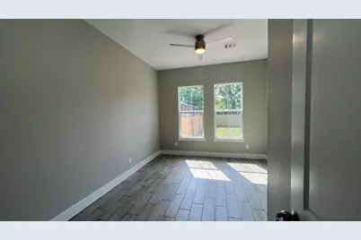 208 Indiana Street #2, South Houston, TX 77587 - Photo 10