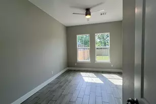 208 Indiana St, South Houston, TX 77587 - Photo 10