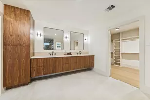 10623 Inwood Dr, Houston, TX 77042 - Photo 14