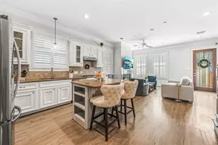 626 E 12th St, Houston, TX 77008 - Photo 10